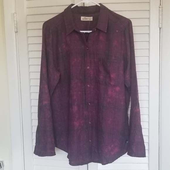 Hollister Tops - HOLLISTER VINTAGE FLANNEL LONGSLEEVE TOP Hollister Tops - HOLLISTER VINTAGE FLANNEL LONGSLEEVE TOP